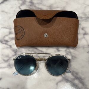 Ray-Ban Gold and Black Sunglasses Classic Style